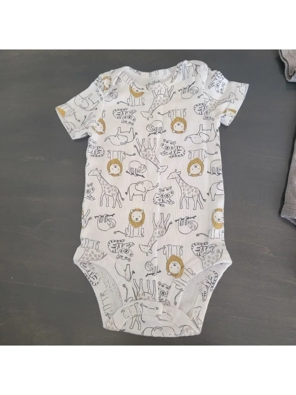 Carter's 3 Piece Onesie Bundle Hi, Zoo Animal Print, Striped Gray White 3 months